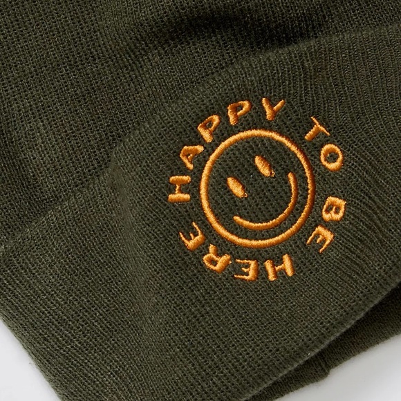 New🌟Happy To Be Here Beanie - Picture 2 of 3